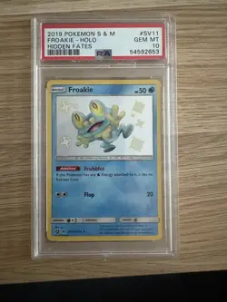 Pokemon 2019 Hidden Fates PSA 10 Lot. Greninja, Frogadier, and Froakie - Image 4