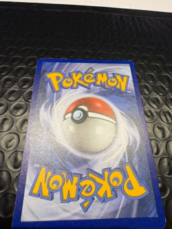 Pikachu 005/025 Celebrations Holo Full art Pokemon card - Image 4