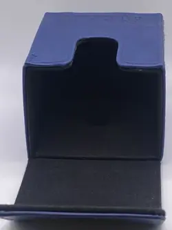 Ultra Pro Island Leatherette Deck Box Magic the Gathering - Image 5