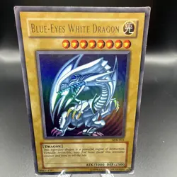 Konami Blue-Eyes White Dragon SDK-001 Starter Deck Kaiba Unlimited - Image 1