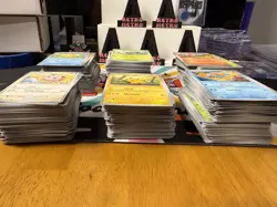 Pokemon 151 Bulk Lot 600+ cards - Uncommon, common, Trainer - Image 4