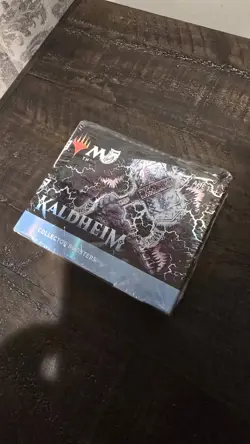 Magic: The Gathering Kaldheim Collector Booster Box - Image 1