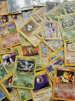 Pokemon Vintage Neo Bundle Genesis Discovery Revelation Destiny 10–40 Card MP - Image 4
