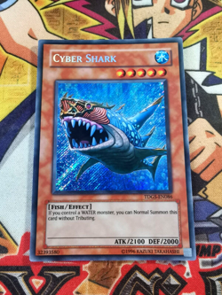 Cyber Shark tdgs-en086 Unltd Ed (NM/VLP) Secret Rare Yu-Gi-Oh! - Image 1