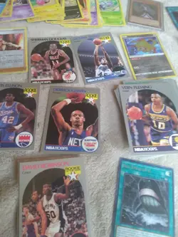 Pokemon, Yu-Gi-Oh and NBA basketball trading cards, vtg. and new, Holo/non Holo - Image 4