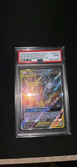 Pokemon: Moltres & Zapdos & Articuno GX SM210 Sm Holo - Image 3