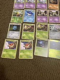 Pokemon TCG HS Triumphant Lot (87 Cards Total) - Image 5