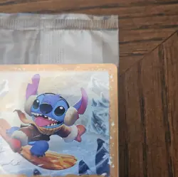 Disney Lorcana Stitch - Carefree Snowboarder Character 42/P3 Foil Promo English - Image 5