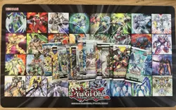 YU GI OH LOTTO 18 BUSTINE SEMI VINTAGE ITA SEALED + PLAYMAT EROI ELEMENTALI - Image 1