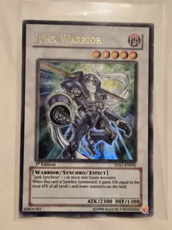 Junk Warrior (UR) 5DS1-EN041 5d's 2008 Starter Deck 1st Edition - Image 1