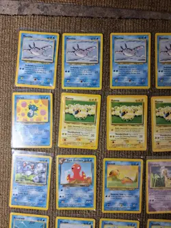 LOT OF 89 VINTAGE POKEMON CARDS - Image 3