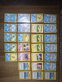 LOT OF 89 VINTAGE POKEMON CARDS - Image 4