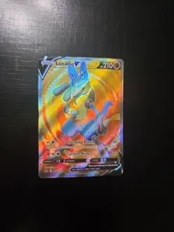 Lucario V SWSH213 SWSH: Sword & Shield Promo Cards Holo - Image 1