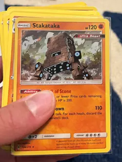 Lot of strength pokemon cards with some holos 185+ cards - Image 1
