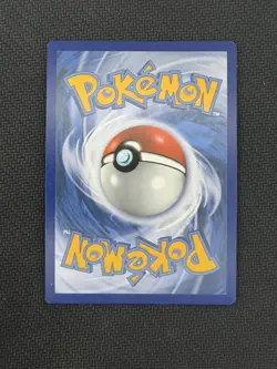 Pokemon TCG Shining Fates: Shiny Vault #SV035/SV122 Eiscue - Image 2