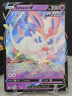Pokemon Card Sylveon V 074/203 SWSH07: Evolving Skies 2021 Ultra Rare Holo NM - Image 5
