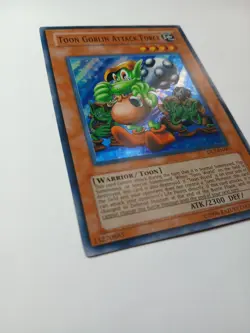 TOON GOBLIN ATTACK FORCE DL7-EN001 YU-GI-OH 2003 🔥LP🔥 - Image 2