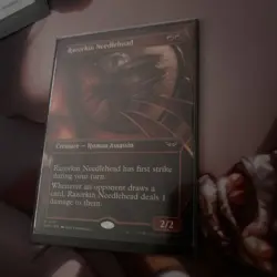 Razorkin Needlehead (Borderless) Duskmourn: House of Horror Regular NM mtg - Image 1