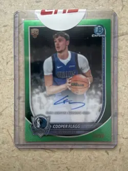 COOPER FLAGG 2025-26 BOWMAN CHROME AUTO TRUE GREEN 28/99 ROOKIE 1ST ONE REDEEMED - Image 1