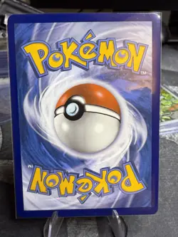 Pokemon TCG SWSH04: Vivid Voltage #185/185 Pokemon Center Lady (Full Art) NM - Image 2