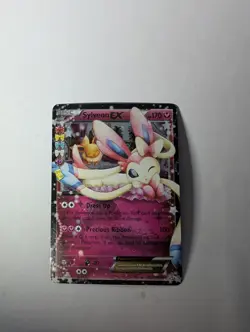 Pokemon TCG Sylveon EX RC21/RC32 Generations Ultra Rare Holo 170 HP - Image 1