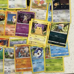 100 Assorted Pokemon Card Lot - HP/MP - Vintage Cards Included - English - Image 3