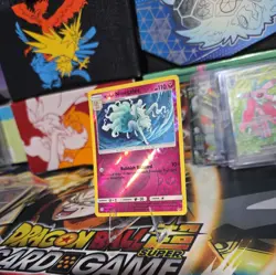 Alolan Ninetales Reverse Holo Holo Rare SM - Cosmic Eclipse 145/236 NM - Image 1