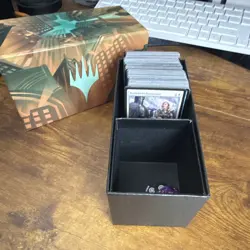 Magic The Gathering Streets of New Capenna Bundle - Image 2