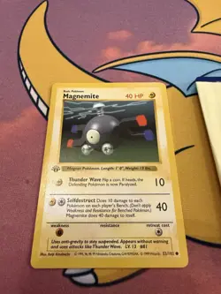 Pokemon Magnemite 53/102 1st Edition Base Set Shadowless NM WOTC - Image 1