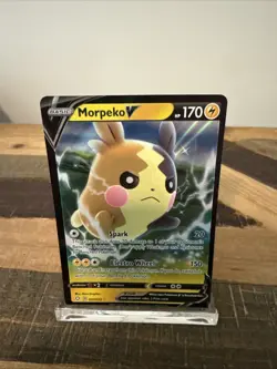 Morpeko V 037/072 Holo V Rare Shining Fates Pokemon Holo Near Mint - Image 1