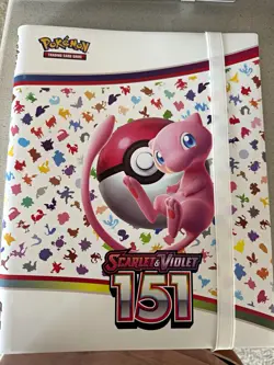 Pokemon Scarlet & Violet 151 Mew Binder 9-Pocket side loading - Image 1