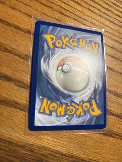 Raikou (#050/185) - Holofoil SWSH - Vivid Voltage - Pokemon Card - NM - Image 4