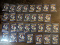 Lot Of 30 Vintage Base Set Pokemon Cards Lot 6 - Image 2