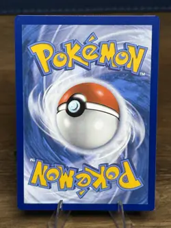 The Pokemon Company Mew 011/025 Celebrations Holo Rare Eng Basic 60 HP - Image 3