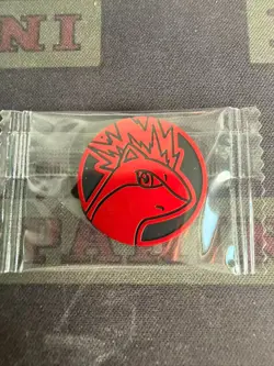 POKEMON CARD OFFICIAL COIN Quilava Chinese LIMITTED - Image 1
