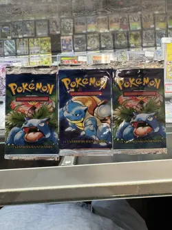 Pokemon Heavy Base Set Booster Pack x3 Spanish Unlimited Lot - Image 1