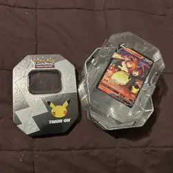 Pokemon 25th Anniversary Celebrations Tin Lance’s Charizard V (Read) - Image 3