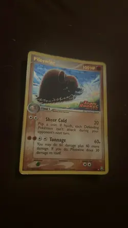 Piloswine 13/109 Holo Team Rocket Returns Pokemon Card 2004 heavily played - Image 1