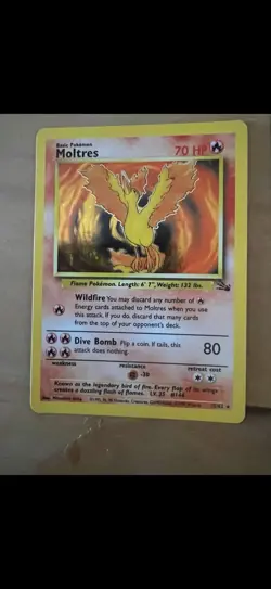 Pokemon TCG Moltres Fossil Holo Card 12/62 - Image 1
