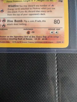 Pokemon TCG Fossil 1st Edition Moltres Holo 12/62 In HP Condition - Image 2