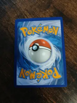 Pikachu V TG16/TG30 - Swsh11: Lost Origin Trainer Gallery Holo - Pokemon - NM - Image 2