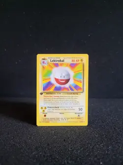 Pokemon Karte Lektrobal - 1. Edition - 21/102 Basis Set - Image 1