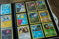 Pokemon Collection Binder - Mixed Midera NM/LP/MP - 66 Pokemon Cards Lot - Image 5