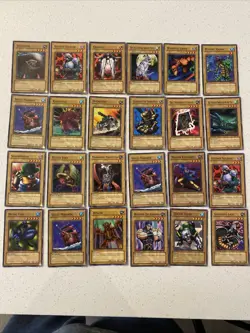 Yu-Gi-Oh Vintage Card Lot Over 200+ 1st Edition Cards With 7 First Edition Holos - Image 4