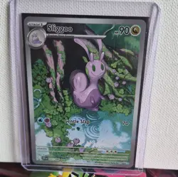 Pokemon TCG Sliggoo Paldean Fates Illustration Rare Holo 095/091 - Image 3