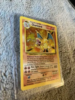 The Pokemon Company Charizard 4/102 Base Set Holo Rare 120 HP English - Image 2