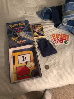 pokemon tcg tempest gift box NO CARDS - Image 1