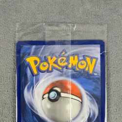 Sealed Trainer Poke Ball SWSH146 Gold Holo Foil Promo Pokemon Card 25th Anniv - Image 5