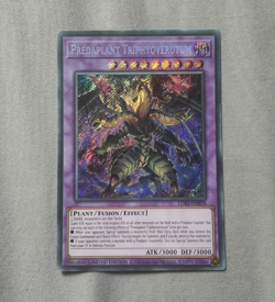 Konami Yu-Gi-Oh! Predaplant Triphyoverutum LDS3-EN076 Secret Rare Foil LE - Image 1