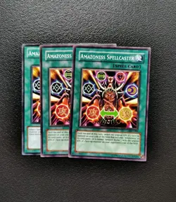 Yu-Gi-Oh - Amazoness Spellcaster X3 - Full Playset - Image 1